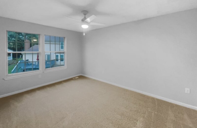 Building Photo - 4 Pembrooke View Ct