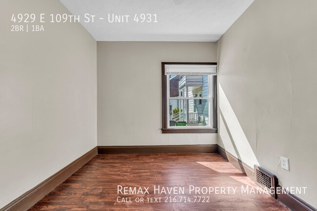 Building Photo - 4929 E 109th St