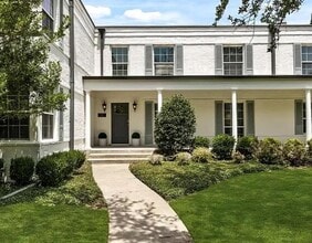 Building Photo - 4538 Roland Ave