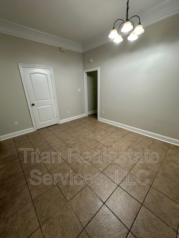 Building Photo - 204 Braxton Dr
