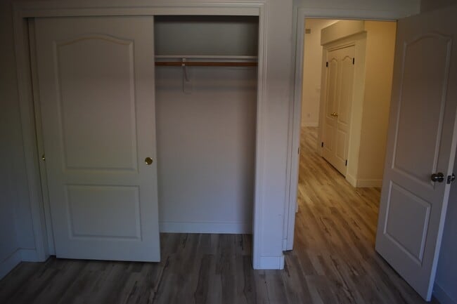 Building Photo - 6310 Diamond Ct