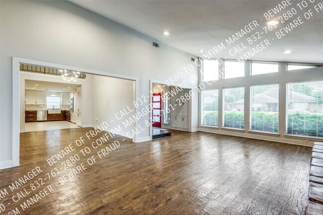 Building Photo - 3800 Graphic Pl