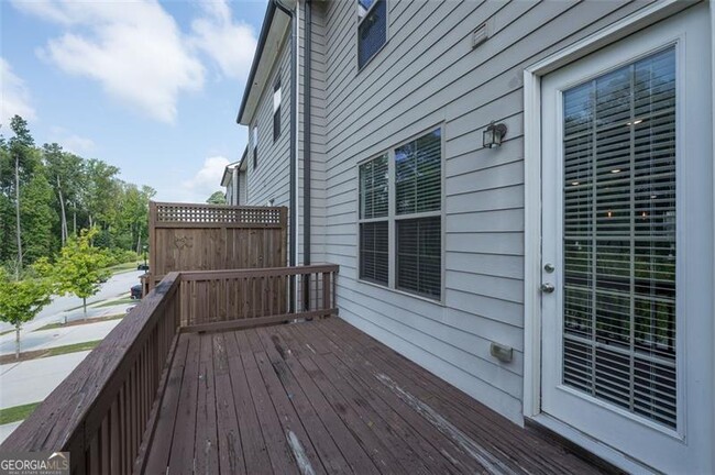 Building Photo - 2182 Talmai Dr