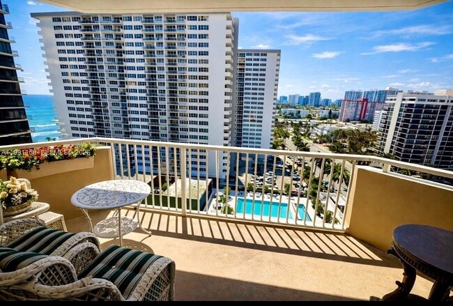 Building Photo - 1980 S Ocean Dr