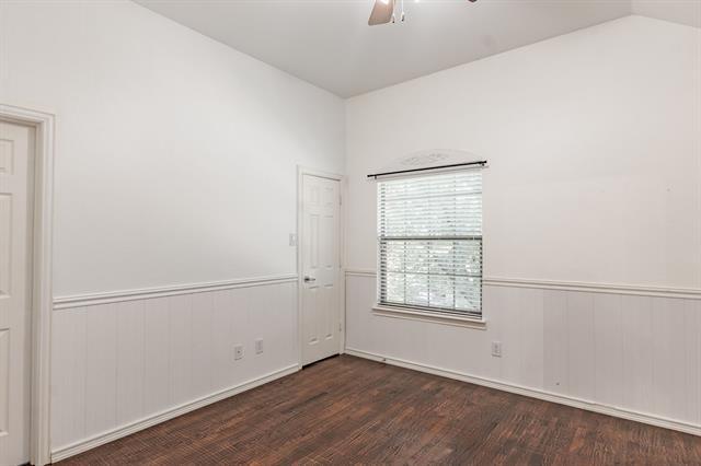 Building Photo - 2728 Breezy Point Ln