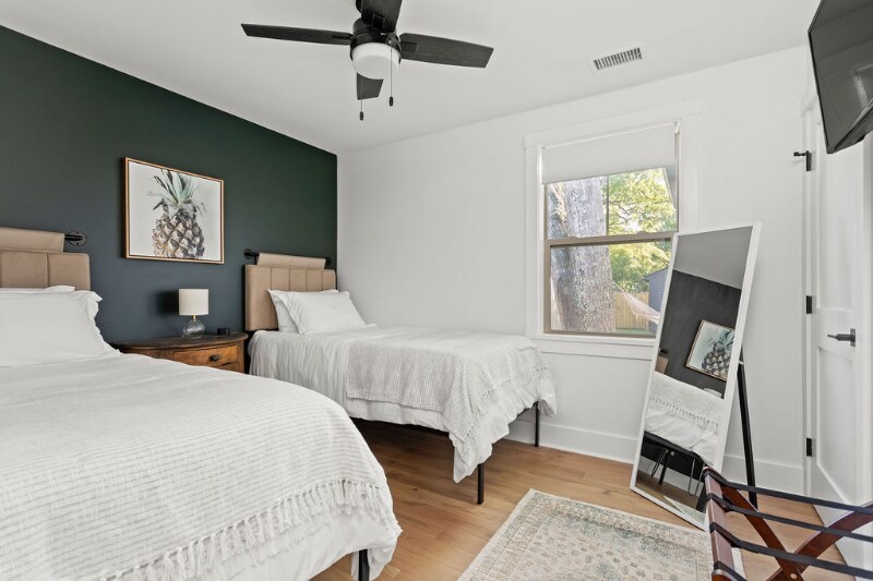 Building Photo - 1145 North Blvd