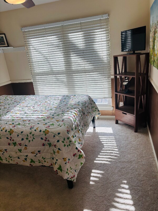 Building Photo - 10747 Oakmont St