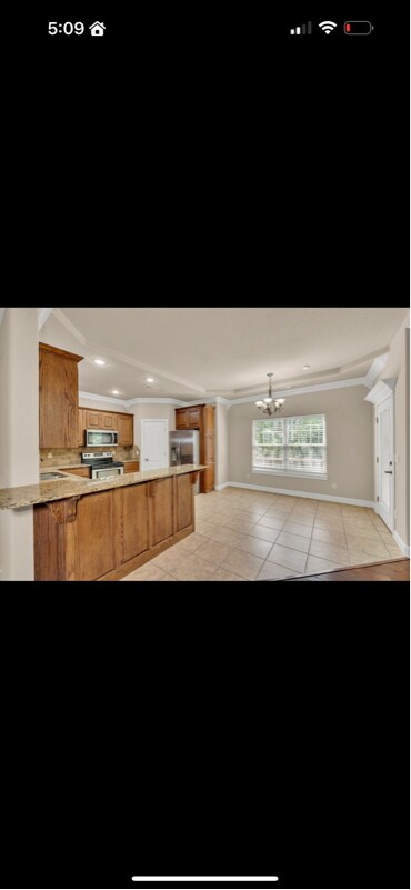 Building Photo - 2714 SW Livingston Square