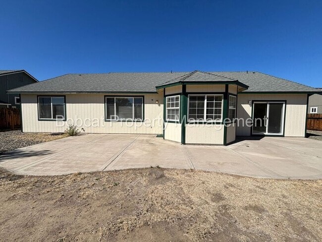 Building Photo - 2963 Hot Springs Dr