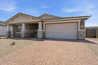Building Photo - 5635 W Hayduk Rd