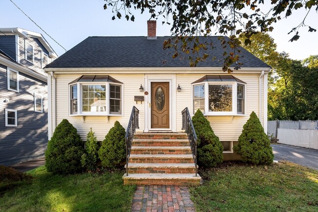 Primary Photo - 34 Nilsen Ave