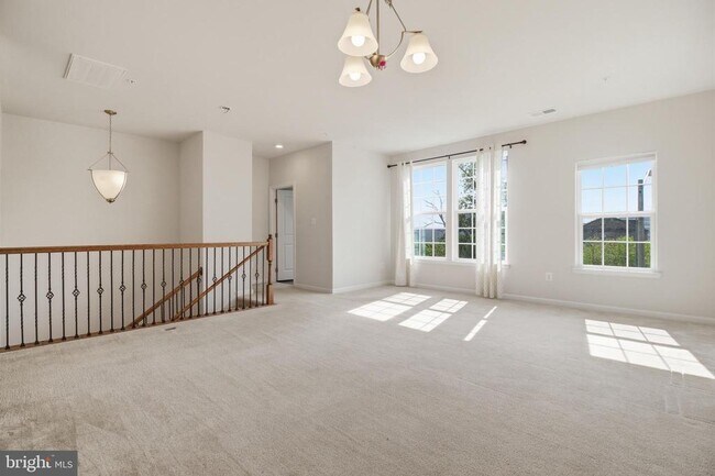 Building Photo - 13735 Air and Space Museum Pkwy