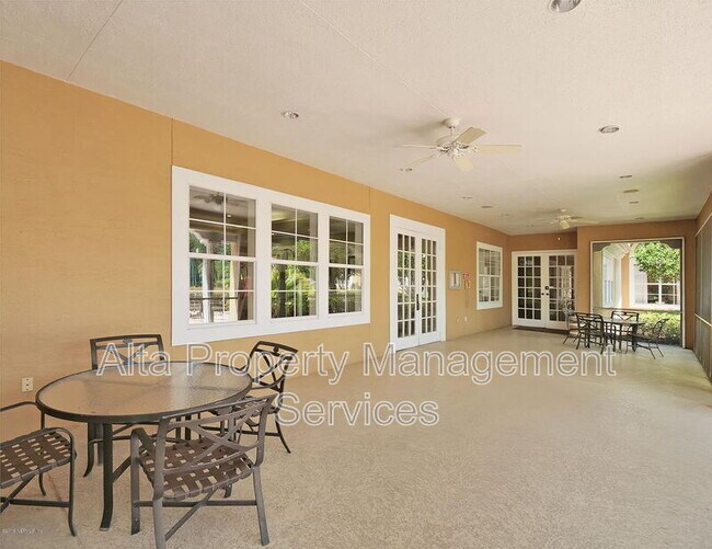 Building Photo - 10075 Gate Pkwy N