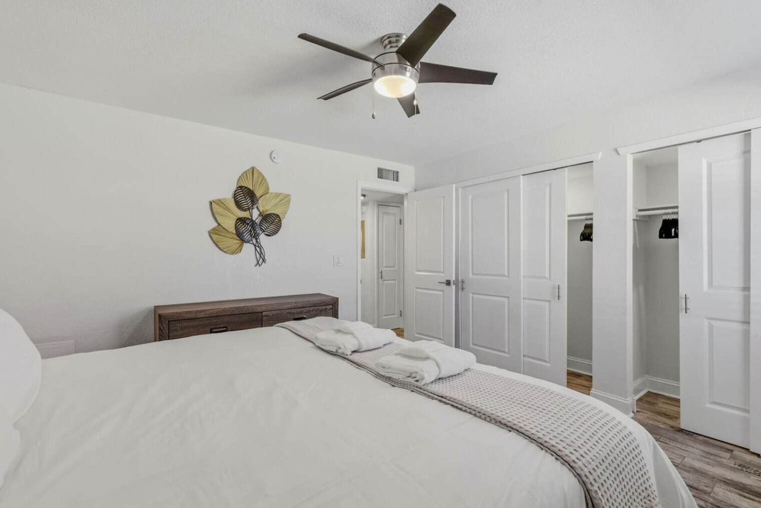 Building Photo - 3909 W Cleveland St