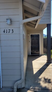 Building Photo - 4173 Glacier View Dr