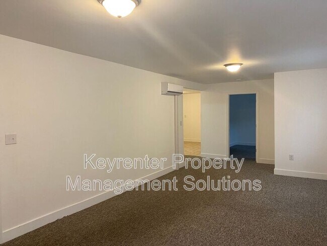 Building Photo - 3891 Churchville Ave