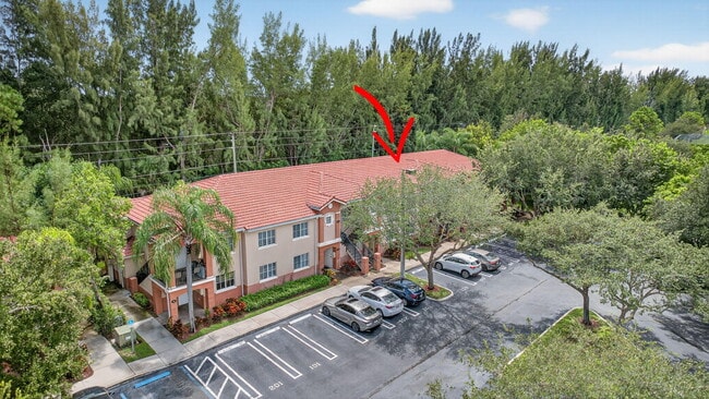 Building Photo - 3770 N Jog Rd