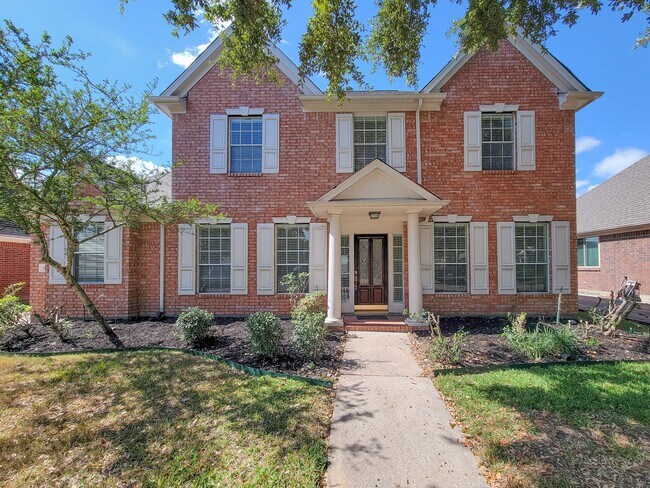 Primary Photo - 11147 Carriage Lake Dr