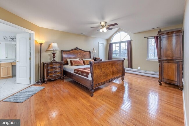 Building Photo - 10 Morning Glory Cir