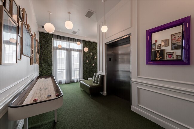 Building Photo - 306 McGowen St