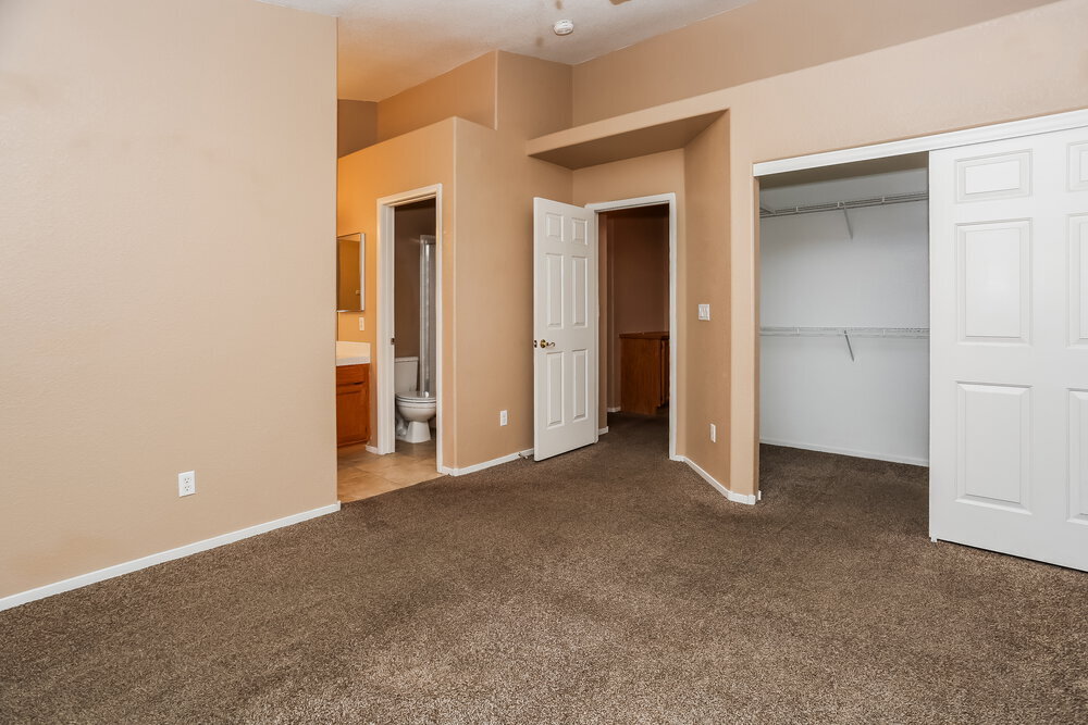 Building Photo - 607 Park Landing Ct