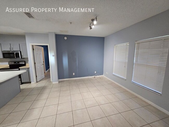 Building Photo - 2048 Cypress Bay Blvd