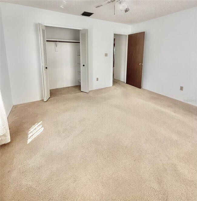 Building Photo - 1734 Willa Cir