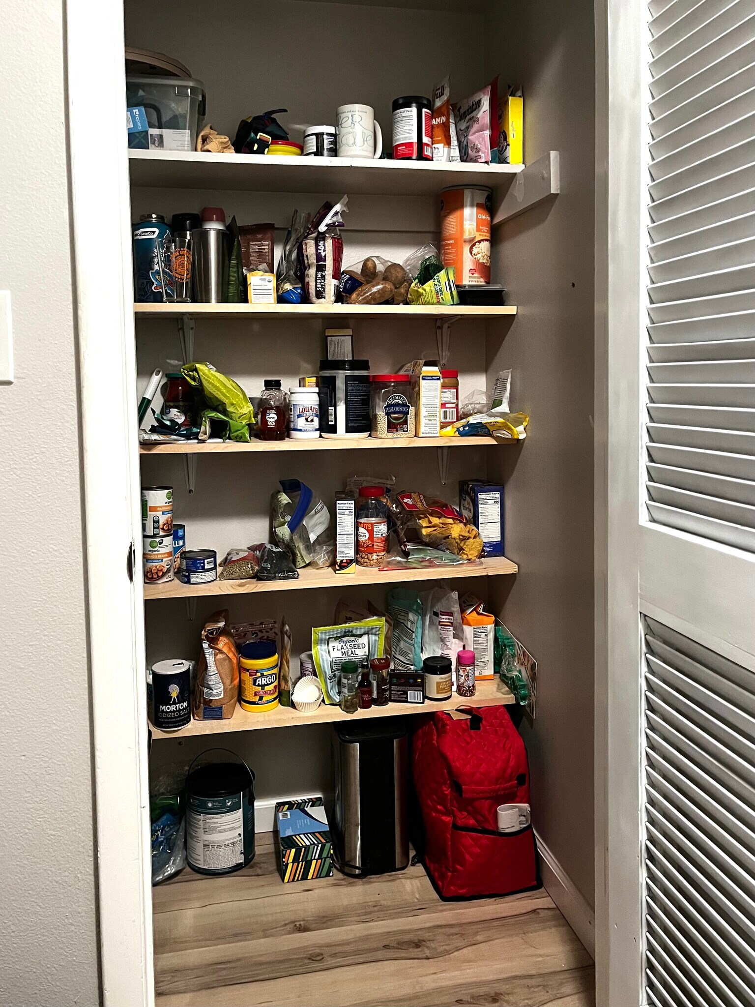 Building Photo - 1706 Palm Dr