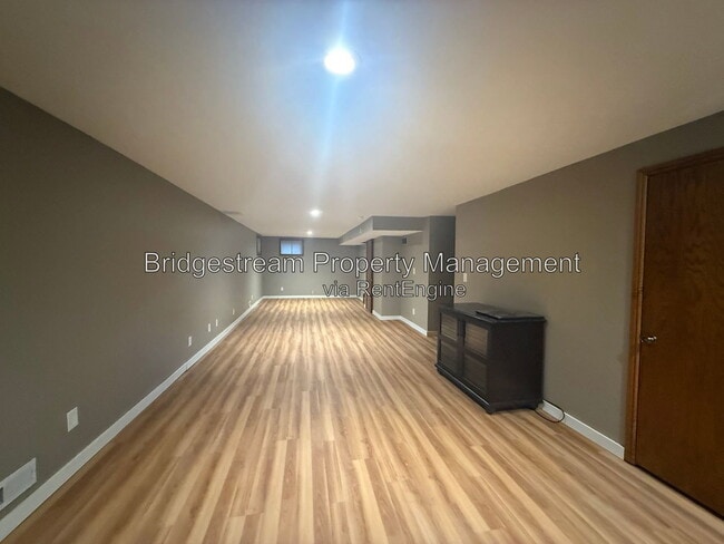 Building Photo - 7205 Forest Brook Blvd