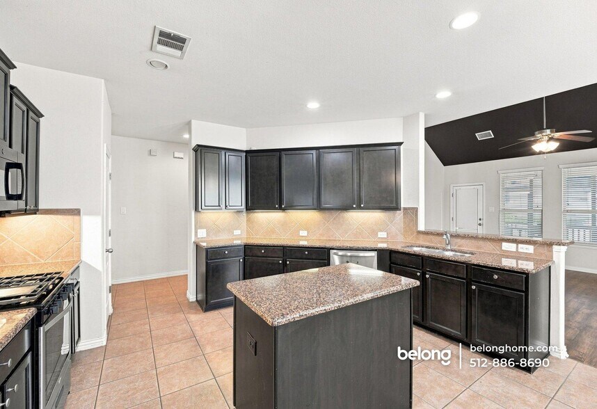 Building Photo - 20825 Huckabee Bend