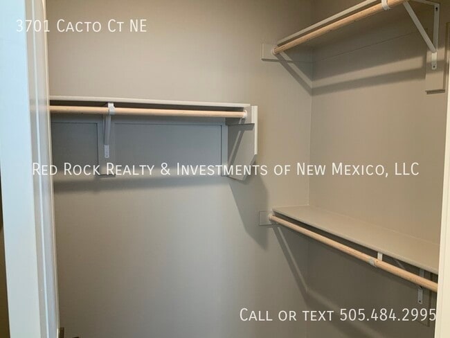 Building Photo - 3701 Cacto Ct