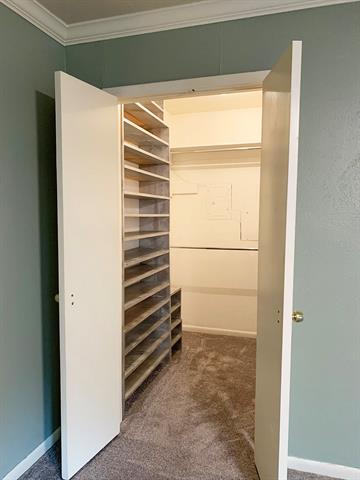 Building Photo - 3827 Gilbert Ave