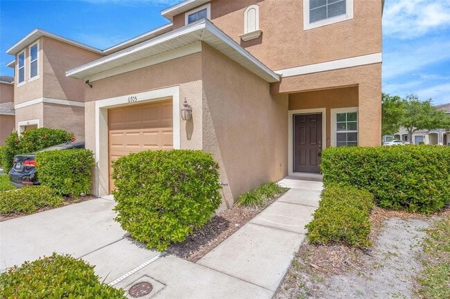 Building Photo - 6705 Holly Heath Dr