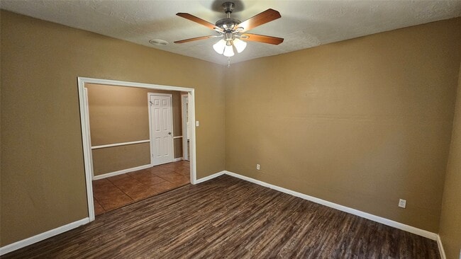 Building Photo - 14734 Treborway Dr