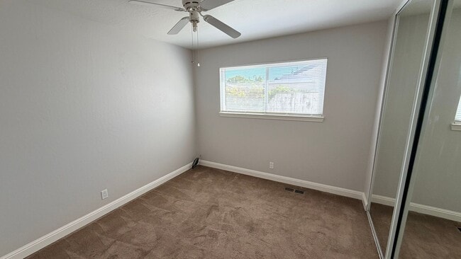 Building Photo - 5308 Lightwood Dr