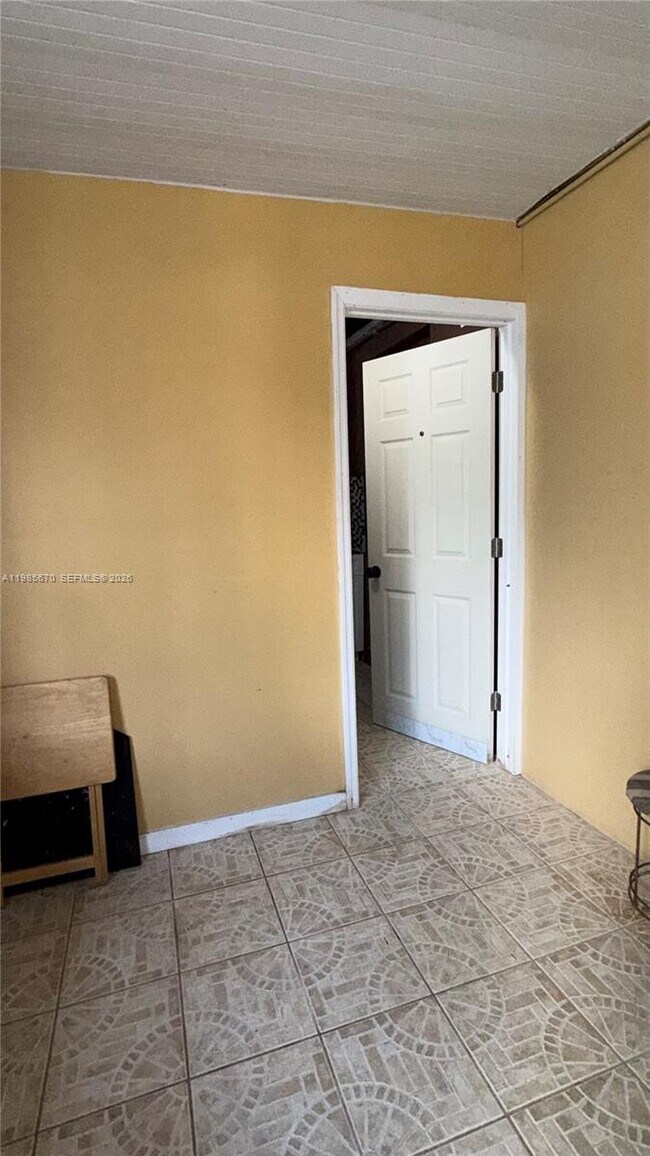 Building Photo - 7961 Orleans St