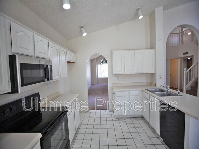 Building Photo - 3128 N Ivory Ln