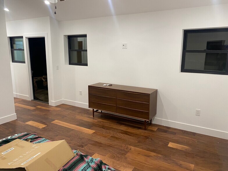 Building Photo - 718 Camino Real