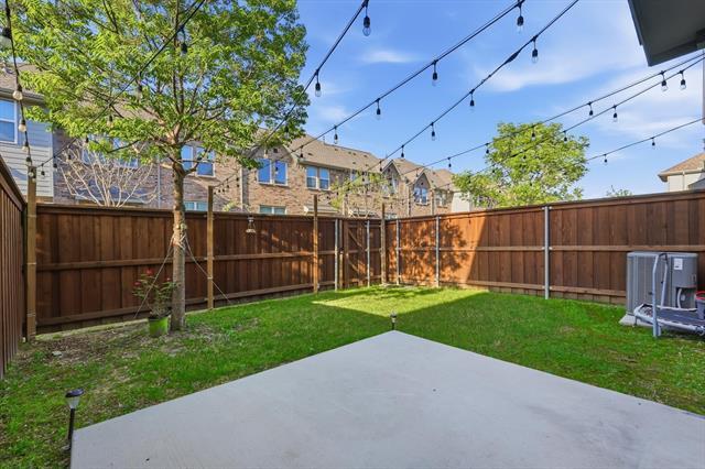 Building Photo - 982 Mikaela Dr