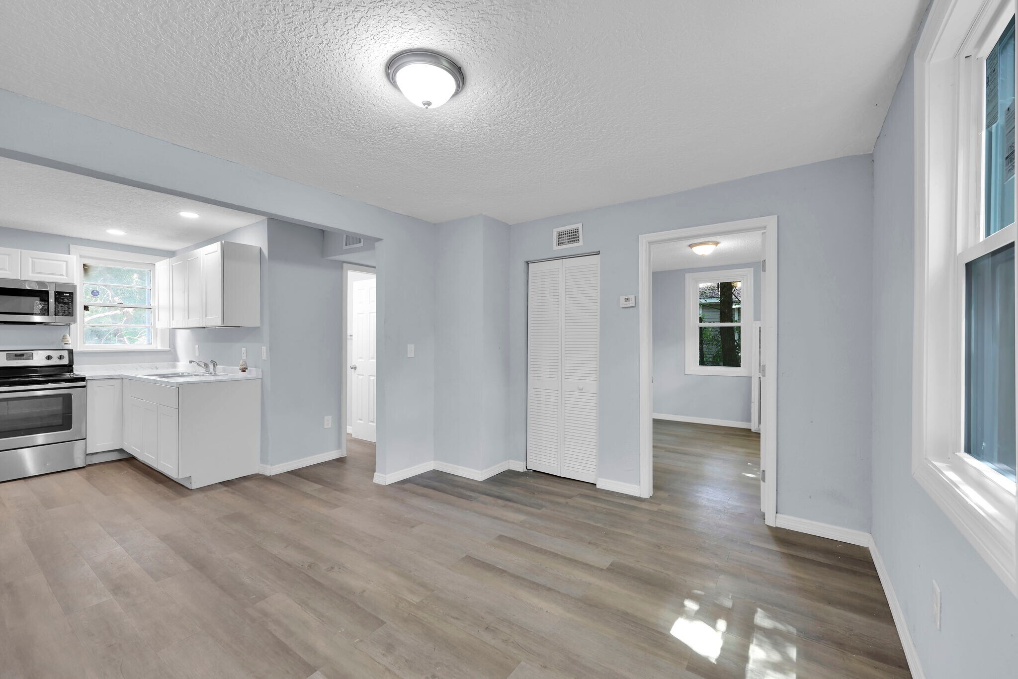 Building Photo - 3053 Fitzgerald St