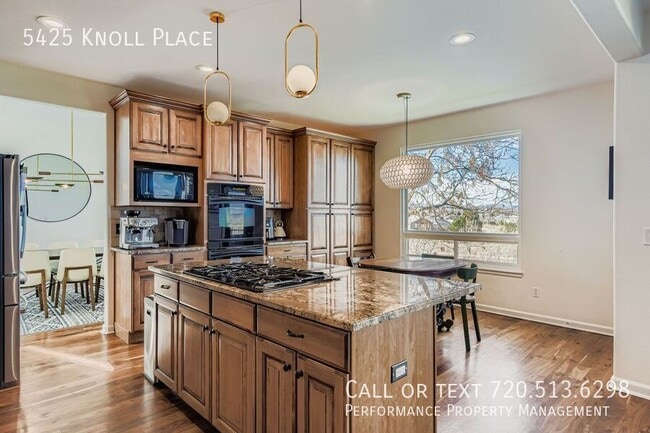 Building Photo - 5425 E Knoll Pl