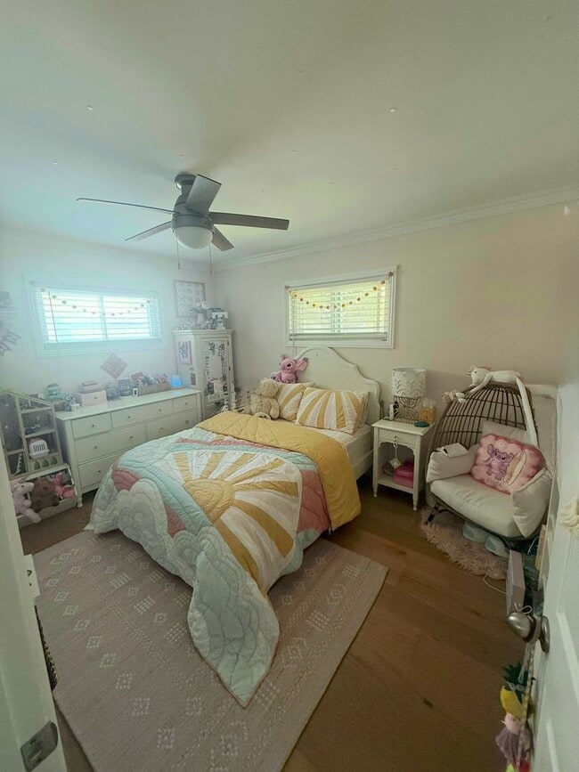 Building Photo - Beautiful, Remodeled 4 Bed, 2.5 Bath in th...
