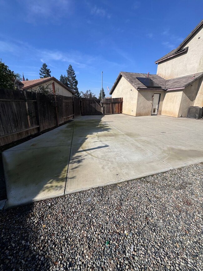 Building Photo - Available Now