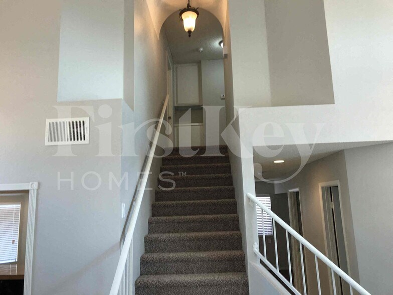 Building Photo - 7011 Encore Way