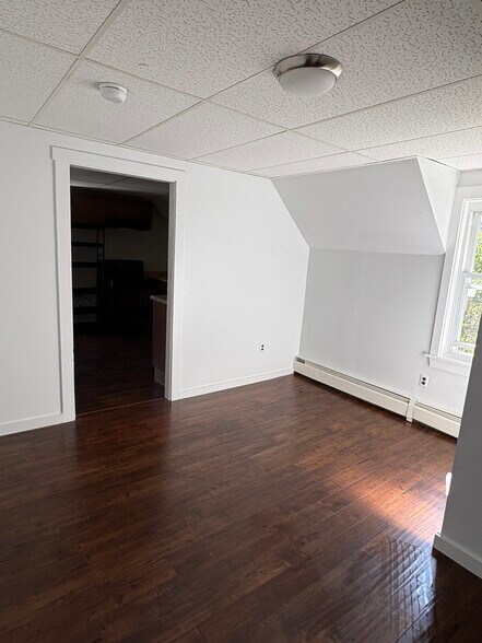 Building Photo - 38 Jannell Ct
