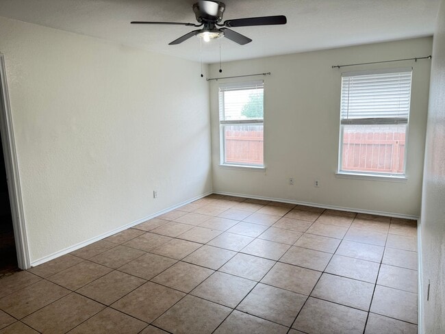 Building Photo - 2602 BigLeaf Dr...  LONGHORN PROPERTIES... 254-526-0382