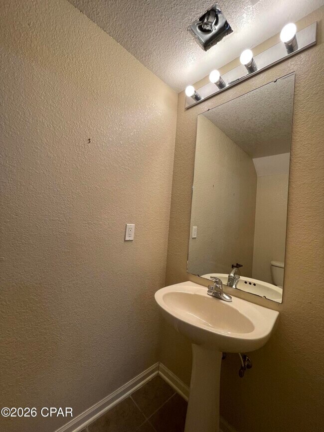 Building Photo - 806 Baldwin Rowe Cir