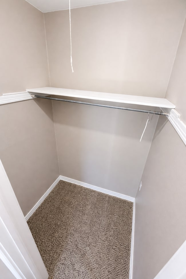 Building Photo - 705 Childress St