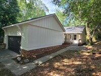 Building Photo - 469 Lawrence Dr