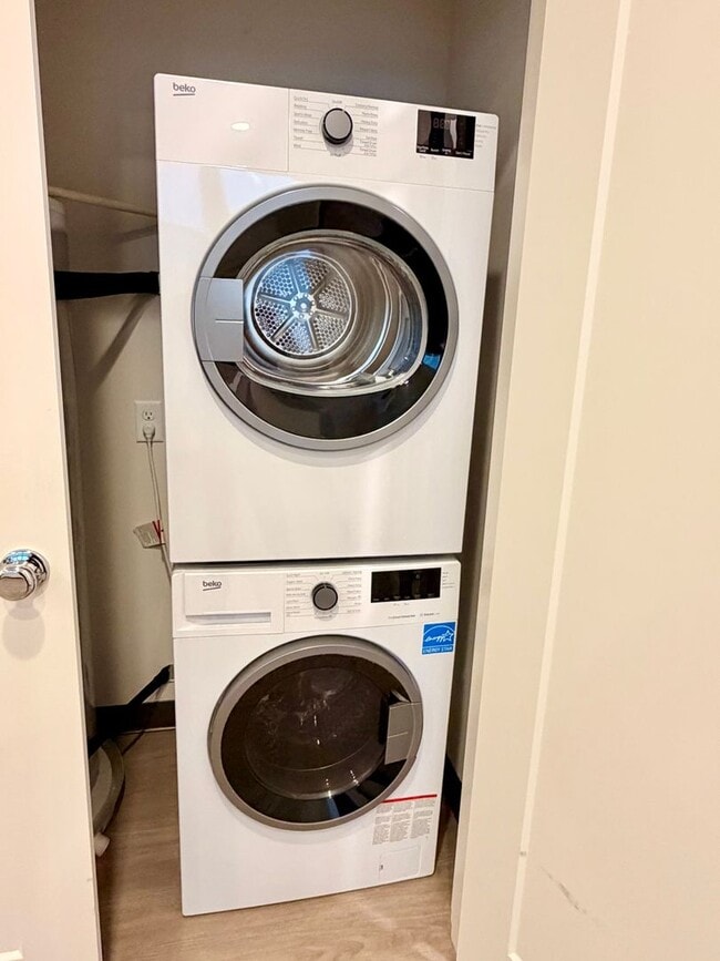 Building Photo - COOPER THOMAS 2613 DUPLEX